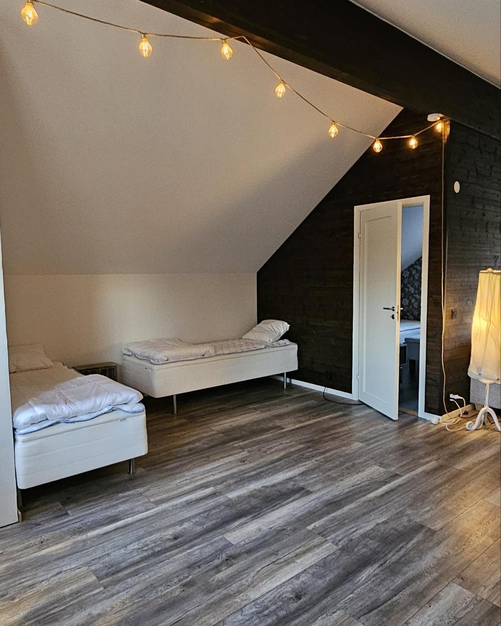 Guesthouse Erlandseroed Stromstad Exterior photo